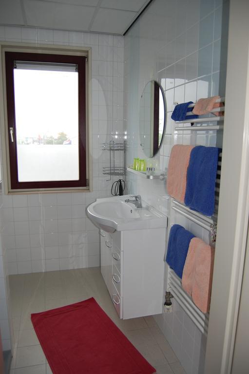 Buitenplaats T Ges Sneek Room photo