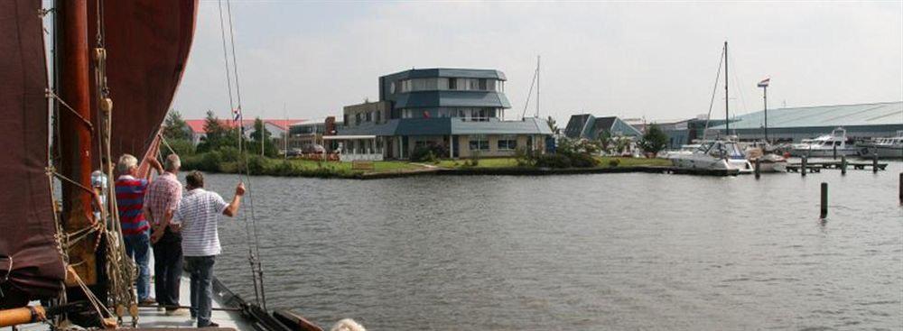 Buitenplaats T Ges Sneek Exterior photo